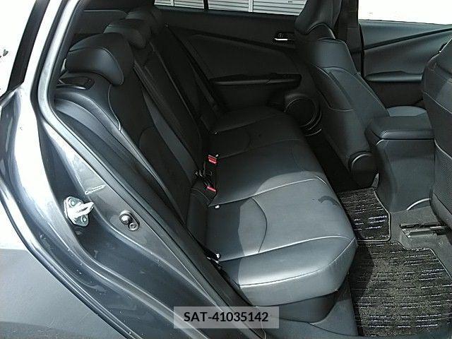 Toyota PRIUS 2016-06 282164-15