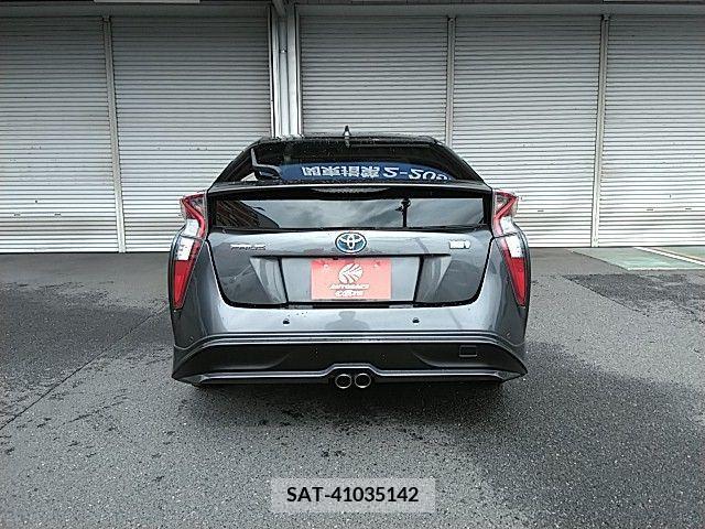 Toyota PRIUS 2016-06 282164-18