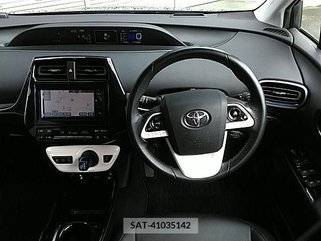 Toyota PRIUS 2016-06 282164-2