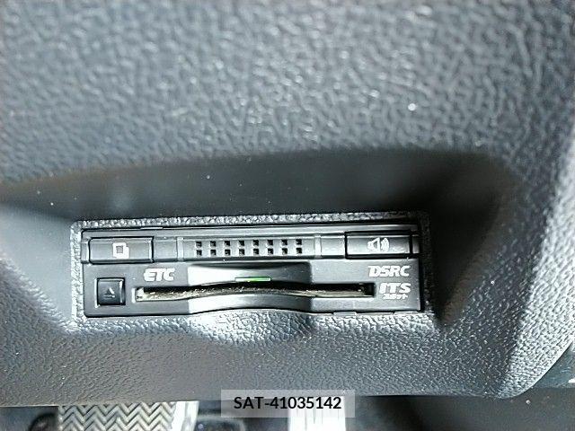 Toyota PRIUS 2016-06 282164-10