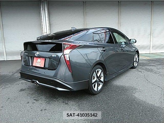 Toyota PRIUS 2016-06 282164-19