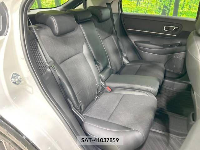 Honda VEZEL 2021-04 380798-9
