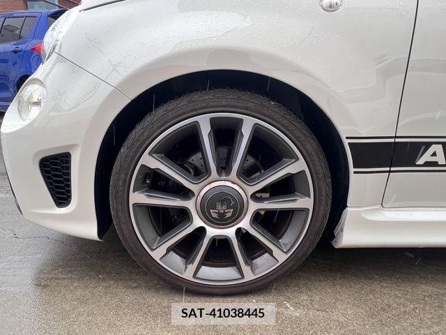 Abarth 595 2019-06 213417-12