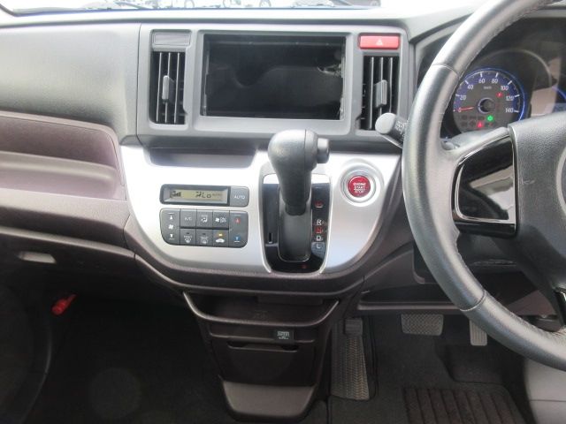 Honda N-WGN 2014-06 4879-11