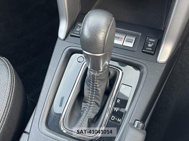Subaru FORESTER 2015-02 236538-25
