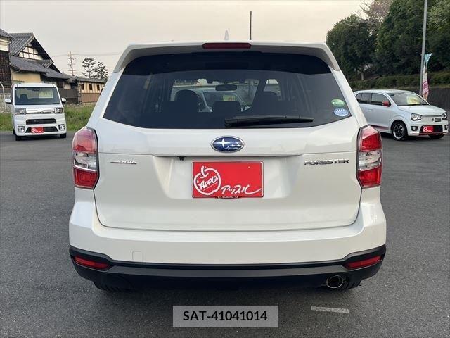 Subaru FORESTER 2015-02 236538-5