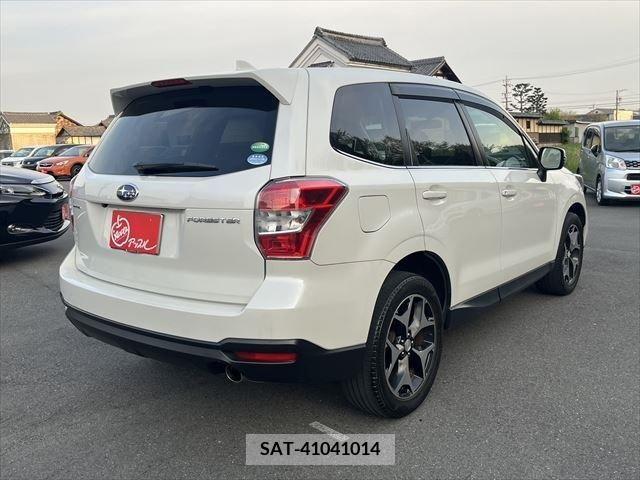 Subaru FORESTER 2015-02 236538-4
