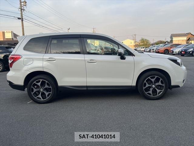 Subaru FORESTER 2015-02 236538-3