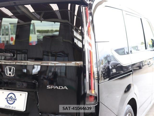 Honda e 2024-03 377273-8