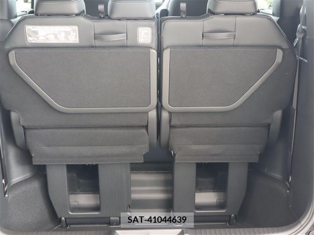 Honda e 2024-03 377273-28