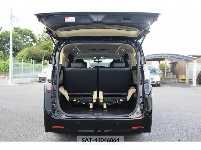 Toyota VELLFIRE 2017-03 352975-10