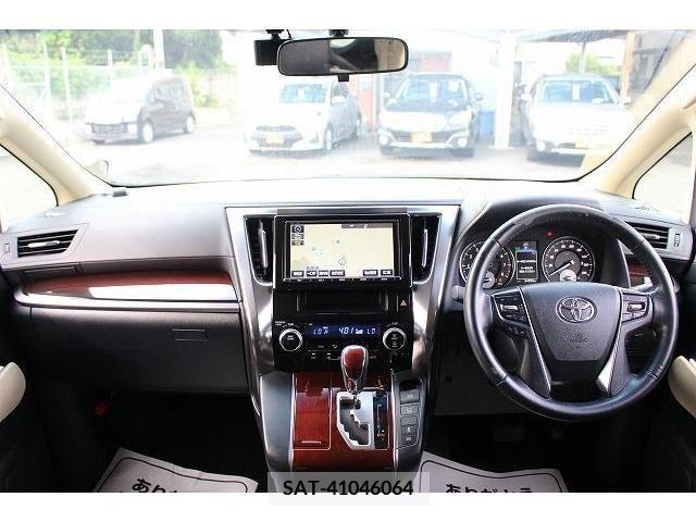 Toyota VELLFIRE 2017-03 352975-13