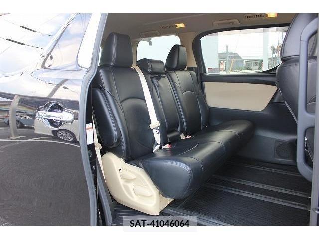 Toyota VELLFIRE 2017-03 352975-12