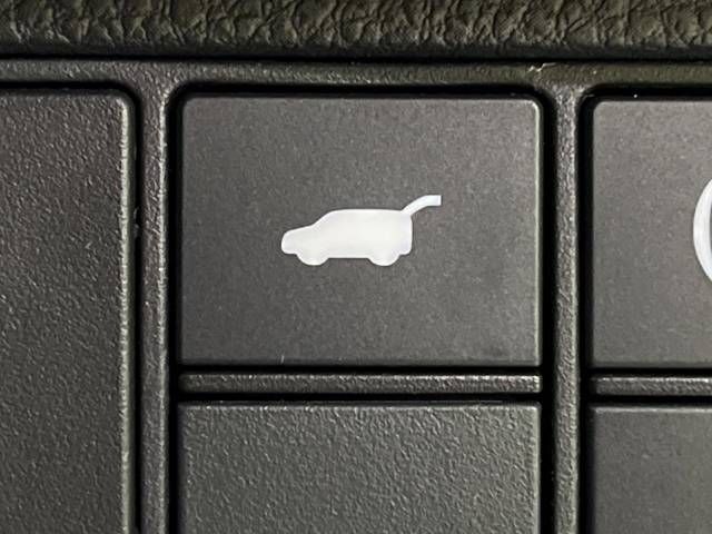Honda VEZEL 2023-03 10899-6