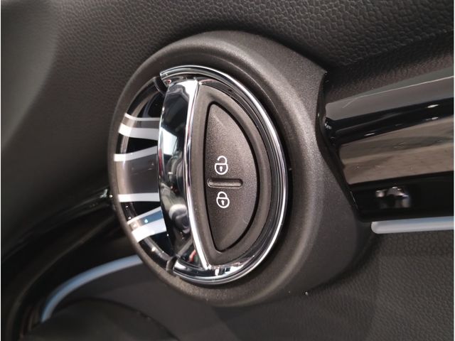 Bmw MINI 2021-09 21985-24