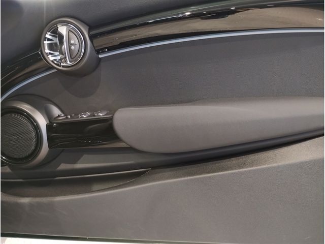 Bmw MINI 2021-09 21985-28