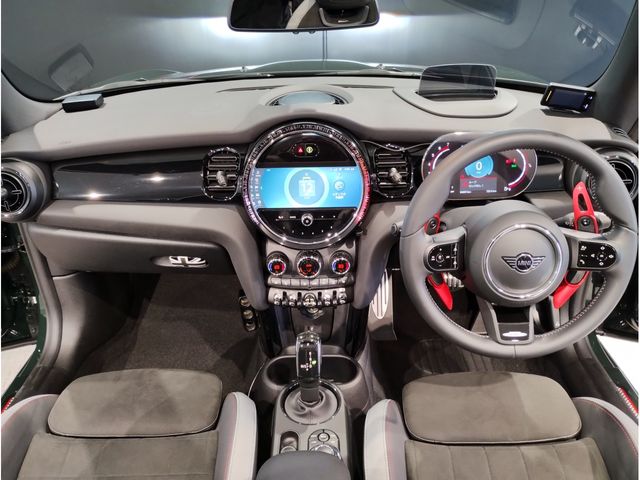 Bmw MINI 2021-09 21985-1
