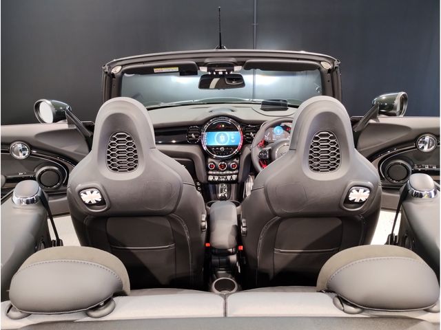 Bmw MINI 2021-09 21985-19