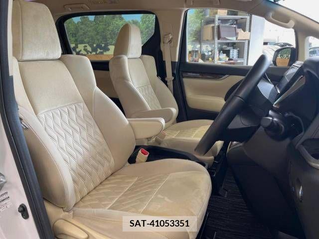 Toyota ALPHARD 2019-09 282220-8