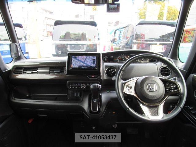 Honda N BOX CUSTOM 2017-10 307167-1