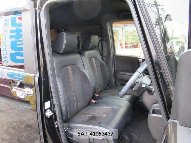 Honda N BOX CUSTOM 2017-10 307167-11