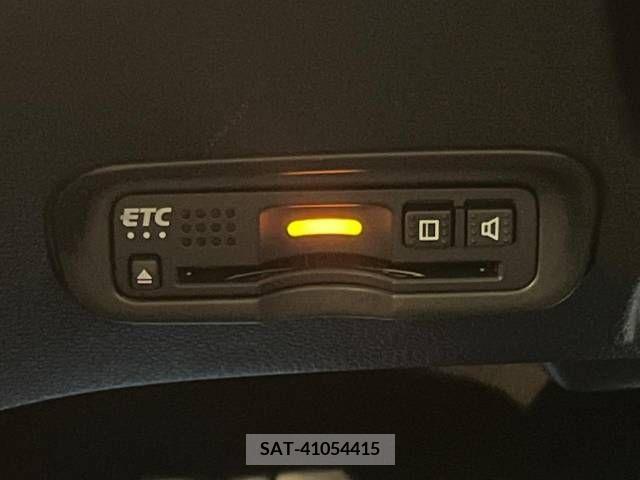 Honda VEZEL 2018-06 343331-7
