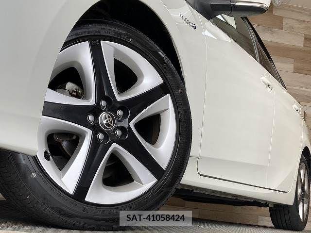 Toyota PRIUS 2016-03 336588-18