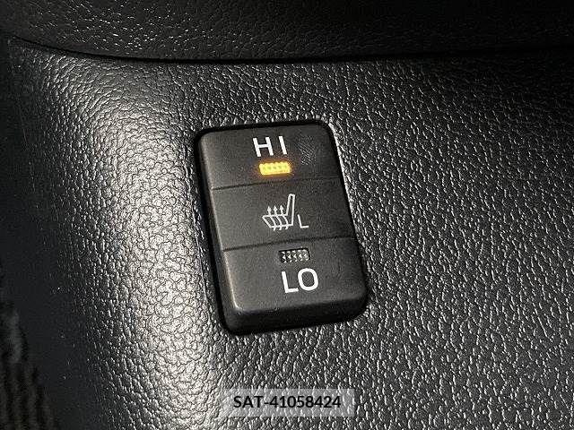 Toyota PRIUS 2016-03 336588-4