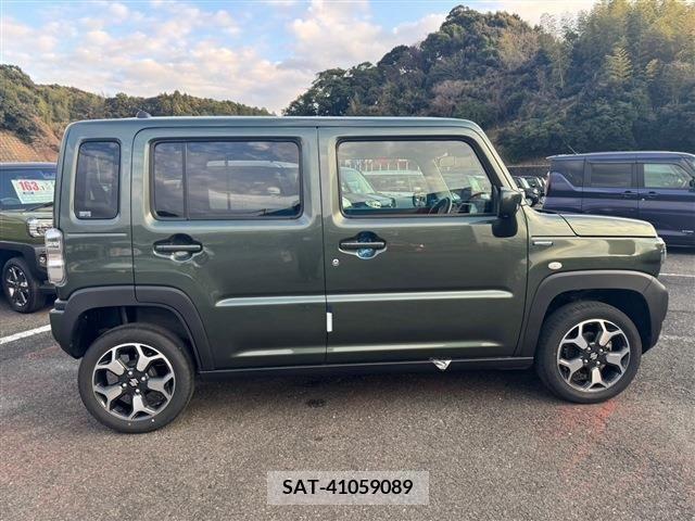 Suzuki HUSTLER 2022-01 371831-7