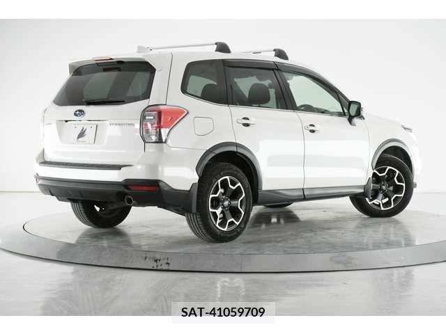 Subaru FORESTER 2017-11 396601-1