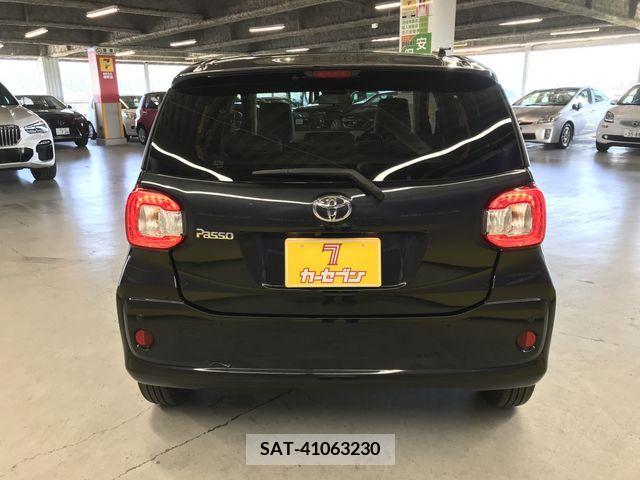 Toyota PASSO 2022-08 329510-4