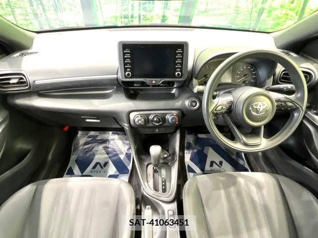 Toyota YARIS 2020-03 212507-1