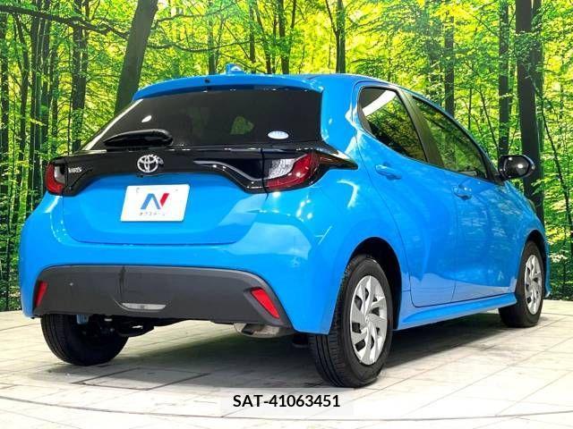 Toyota YARIS 2020-03 212507-17