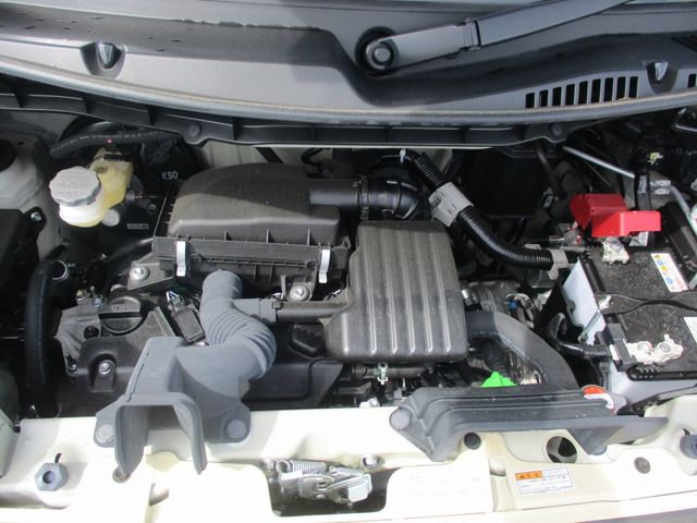 Suzuki SPACIA 2023-01 23006-8
