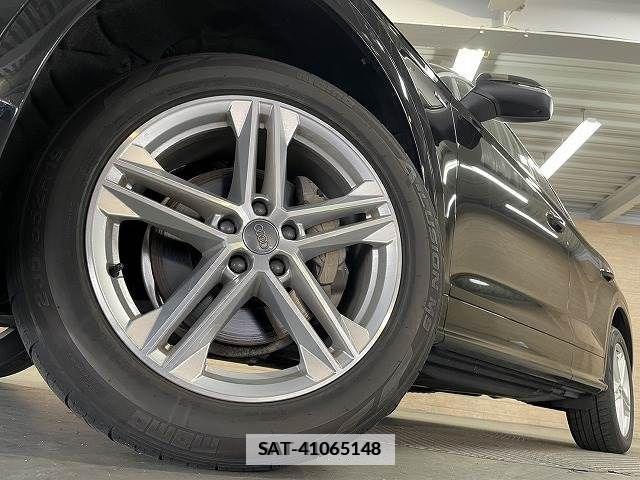Audi Q5 2019-11 261279-10