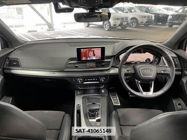 Audi Q5 2019-11 261279-1