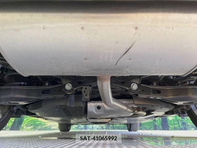 Toyota PRIUS 2023-07 366464-19