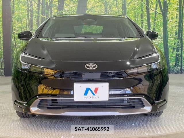 Toyota PRIUS 2023-07 366464-14