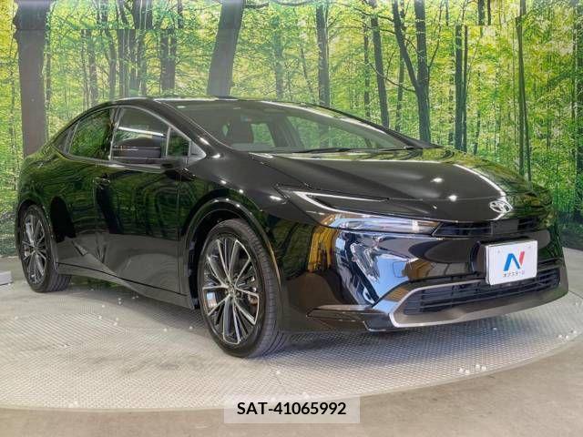 Toyota PRIUS 2023-07 366464-16