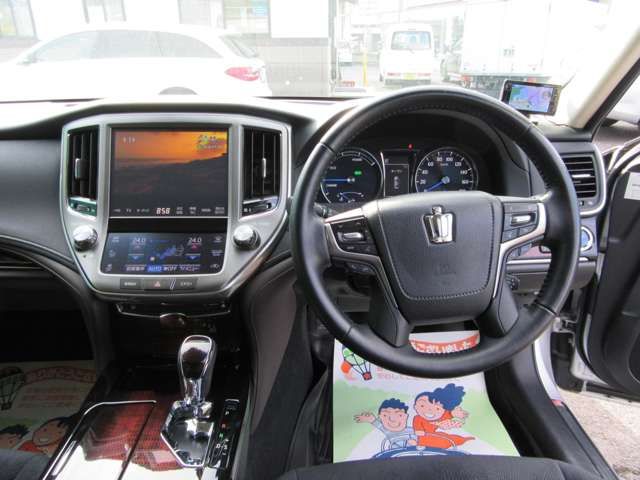 Toyota CROWN SEDAN 2016-12 28094-16
