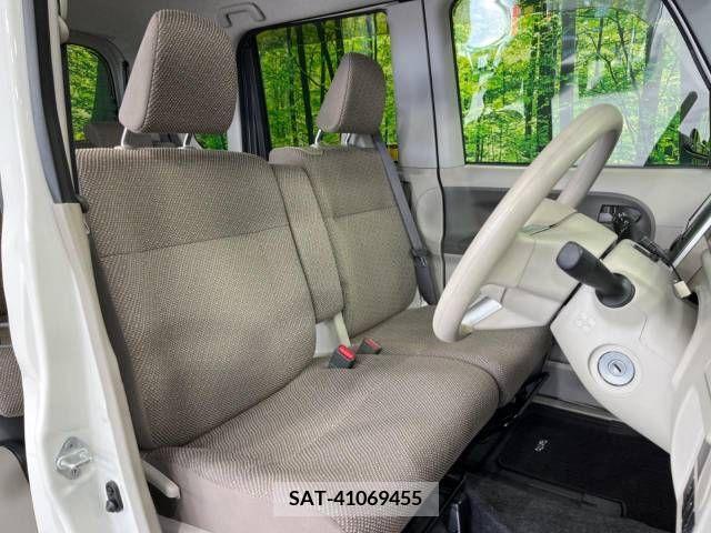 Daihatsu TANTO 2017-07 345128-8