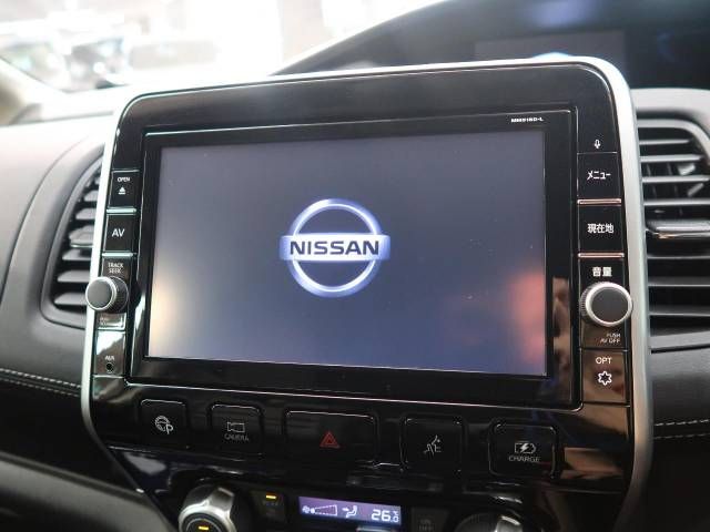 Nissan SERENA 2019-01 7670-2