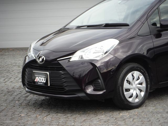 Toyota VITZ 2018-03 13497-4