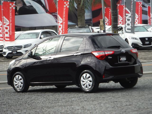 Toyota VITZ 2018-03 13497-2