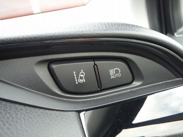 Toyota VITZ 2018-03 13497-12