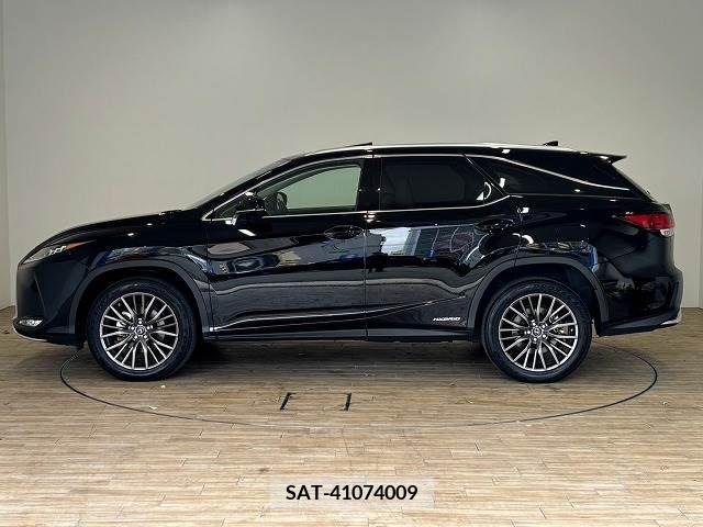 Lexus RX 2019-08 275844-16