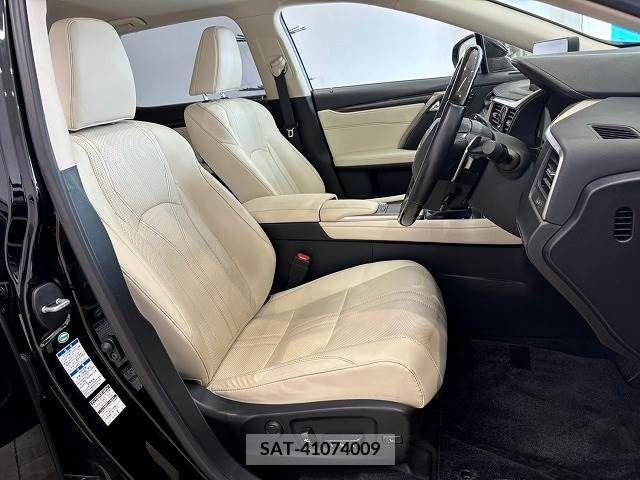 Lexus RX 2019-08 275844-8