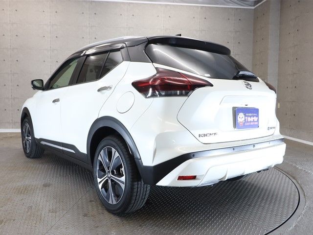 Nissan KICKS 2021-01 25273-23