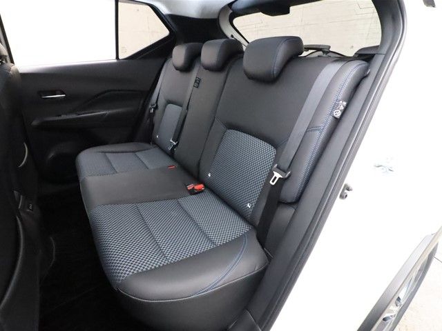 Nissan KICKS 2021-01 25273-6