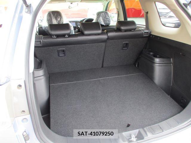 Mitsubishi OUTLANDER PHEV 2013-02 201532-7